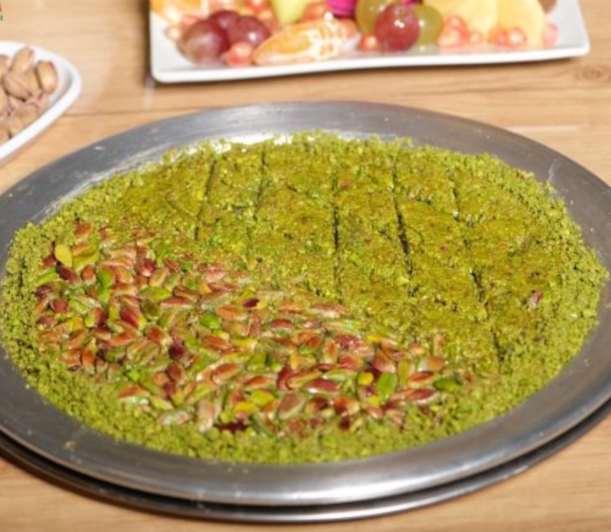 Yarı cenet yarı fıstık Zade 